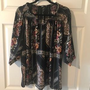 🦖 4/$15 Cure. Dress Shirt